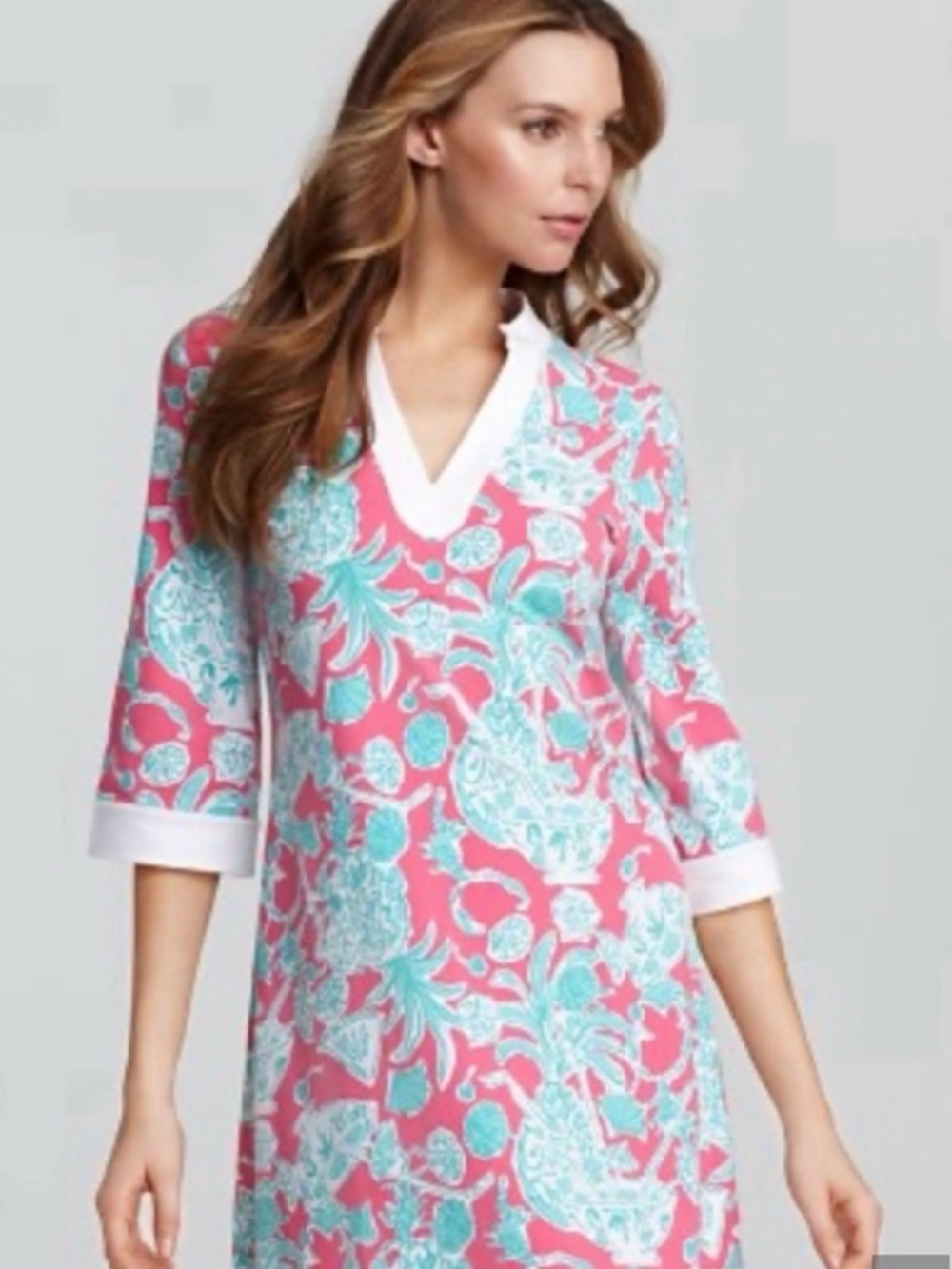 Lilly Pulitzer V-Neck Shift Dress Size 2 Pink Green Floral 3/4 Sleeve